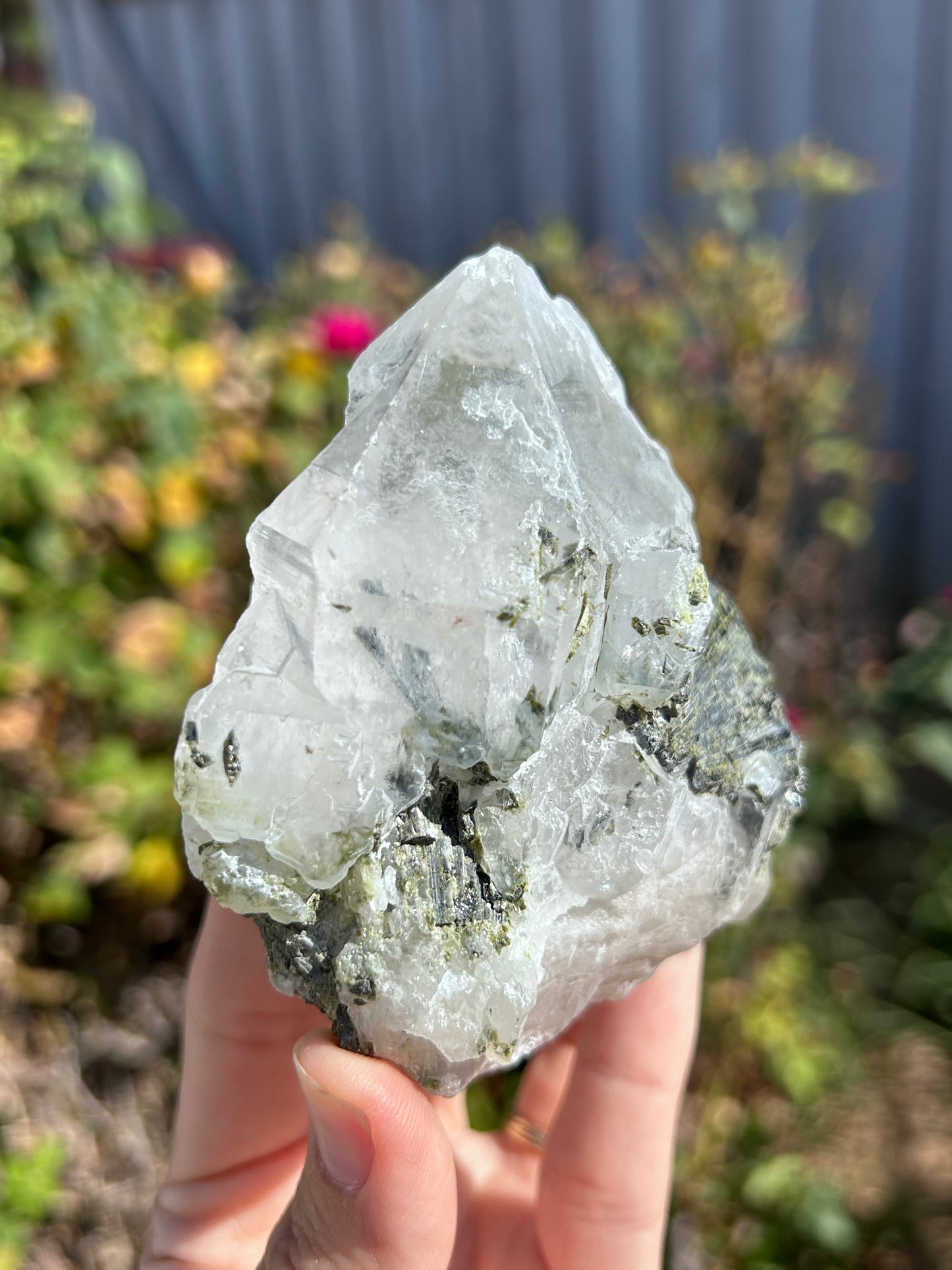 Epidote on Quartz